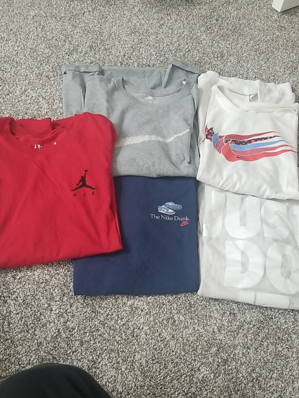 mens nike shirts 5 sold together